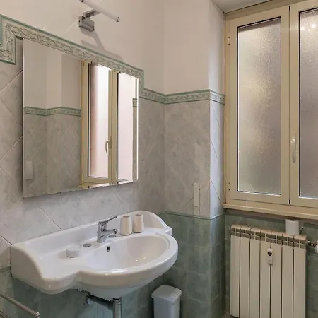 Guesthost - Trastevere Portuense * Řím