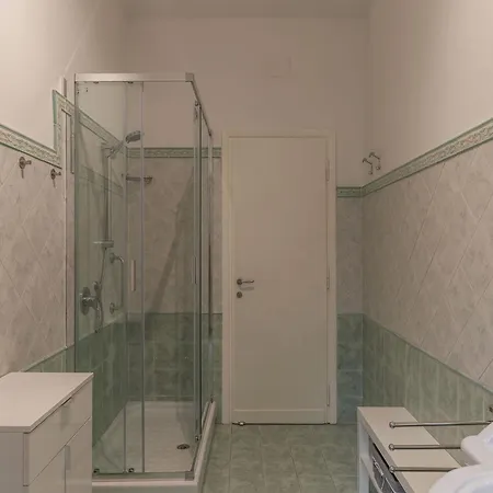 Guesthost - Trastevere Portuense * Řím